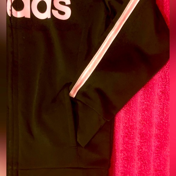 2 Piece Adidas Track Suit 3T - Picture 16 of 16